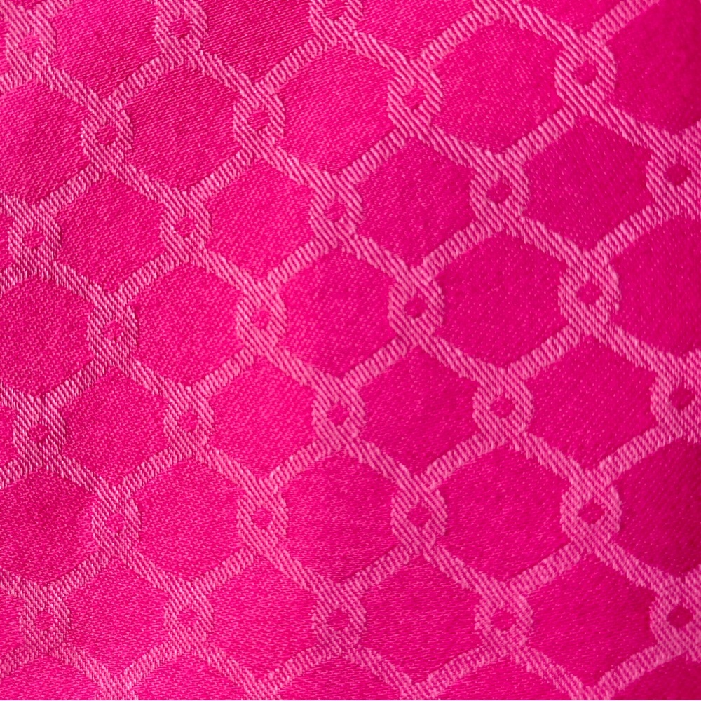 Chico’s Vibrant Pink Geometric Print Blouse - Size 8 - Picture 7 of 10